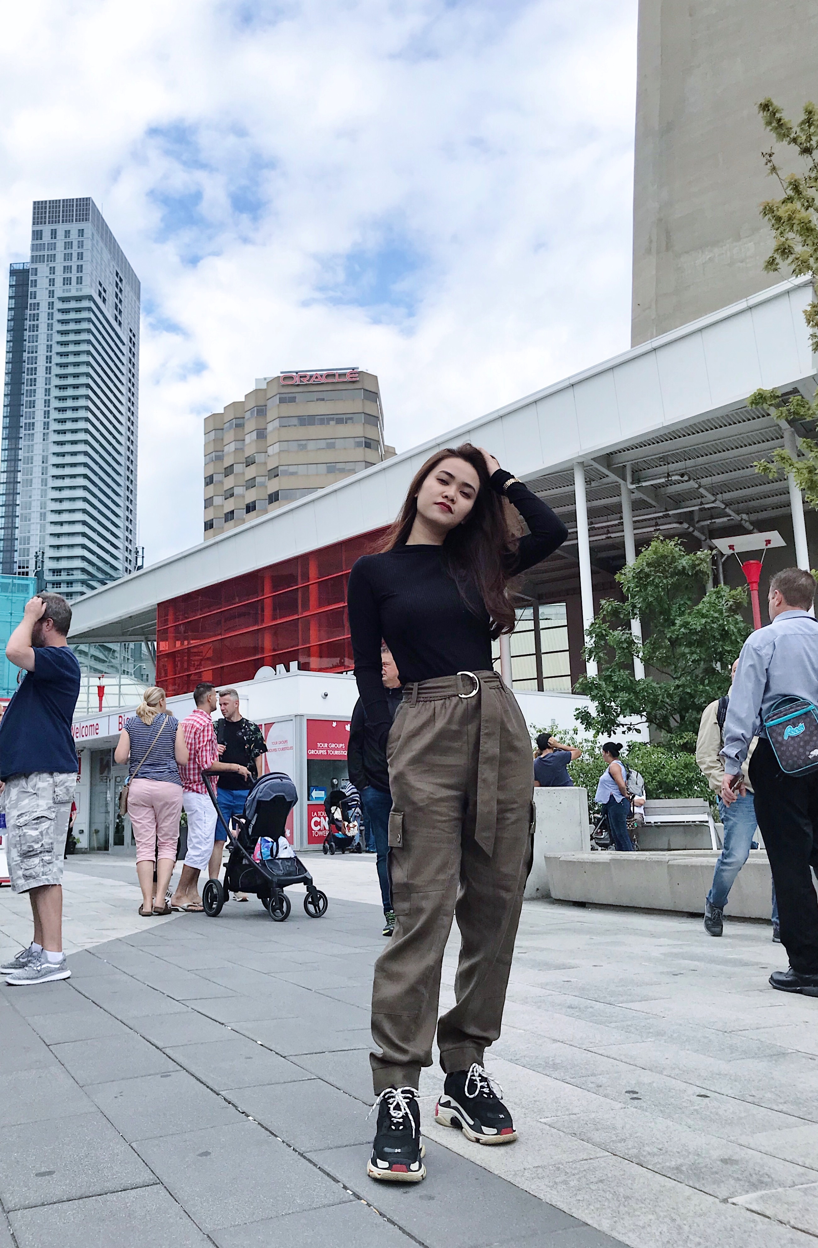 gu thoi trang cua nu chinh nguoi ay la ai anh 3