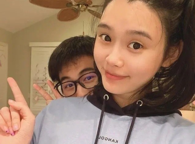 He Mong Dao an mac gian di ben chong hinh anh