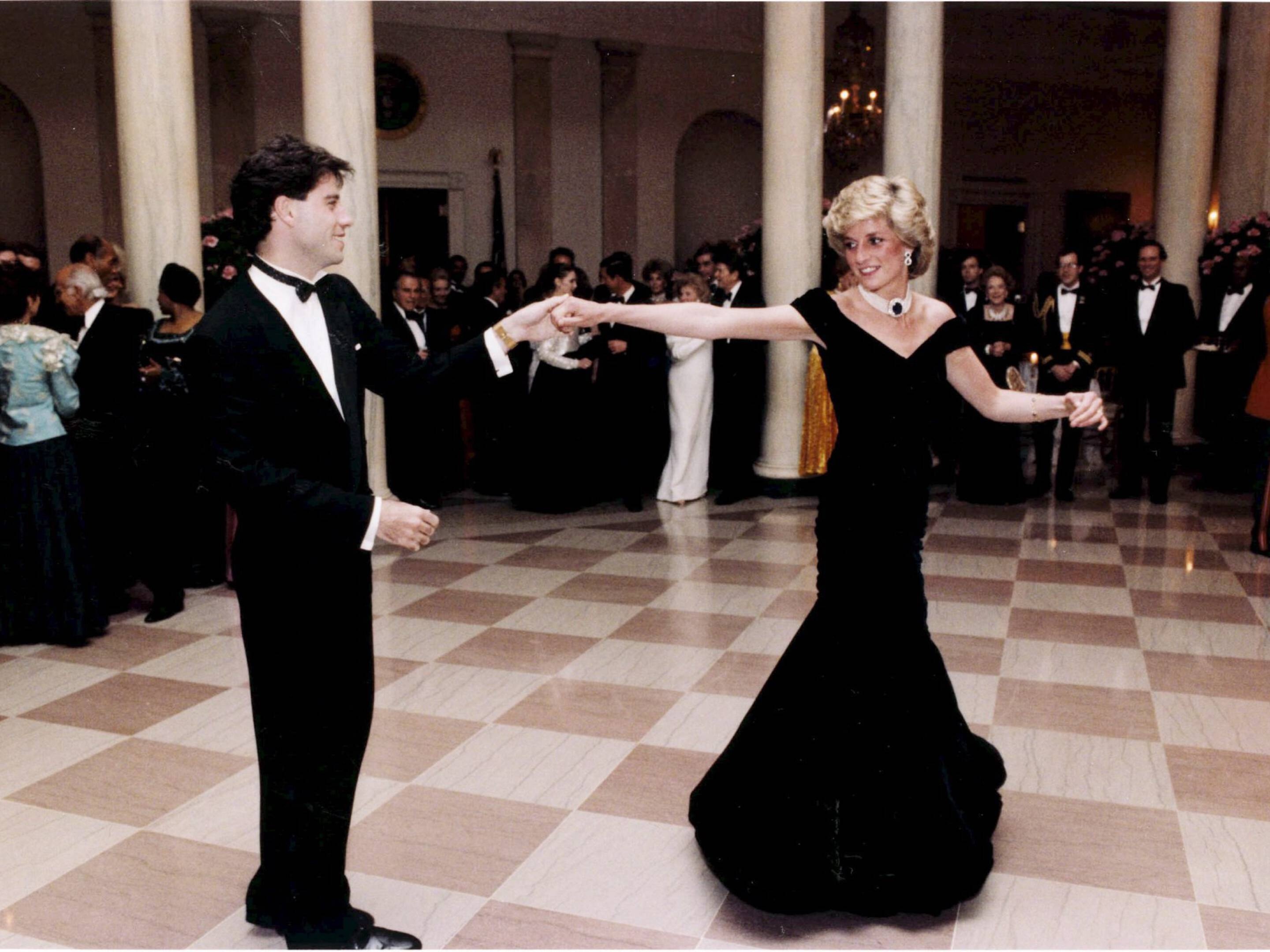 trang suc cua cong nuong Diana anh 2