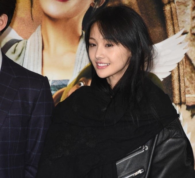 sao nu trung quoc lo cam khac la anh 1