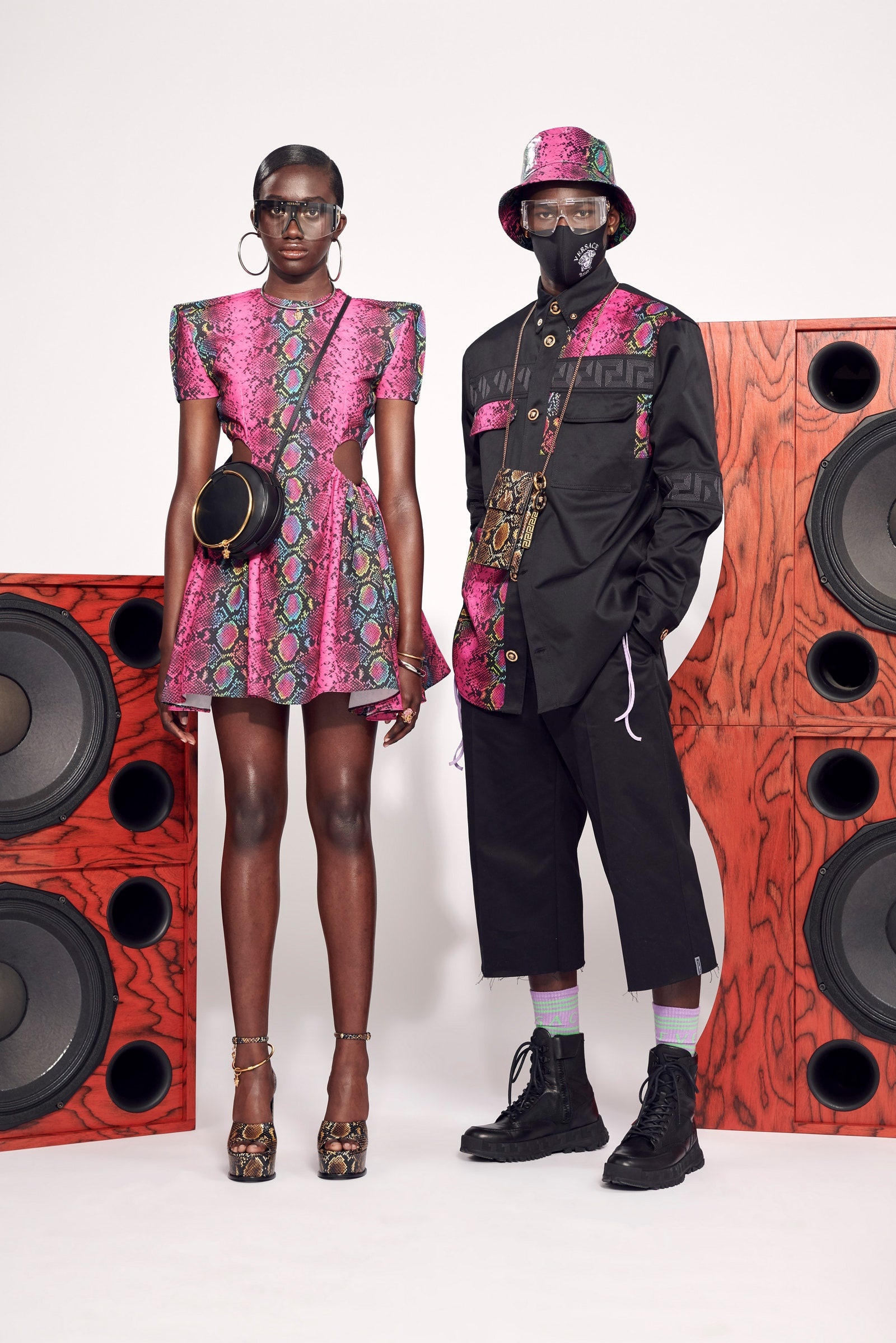 vị trí của khẩu trang trong làng mốt ảnh 1 vi tri cua khau trang trong lang mot anh 1