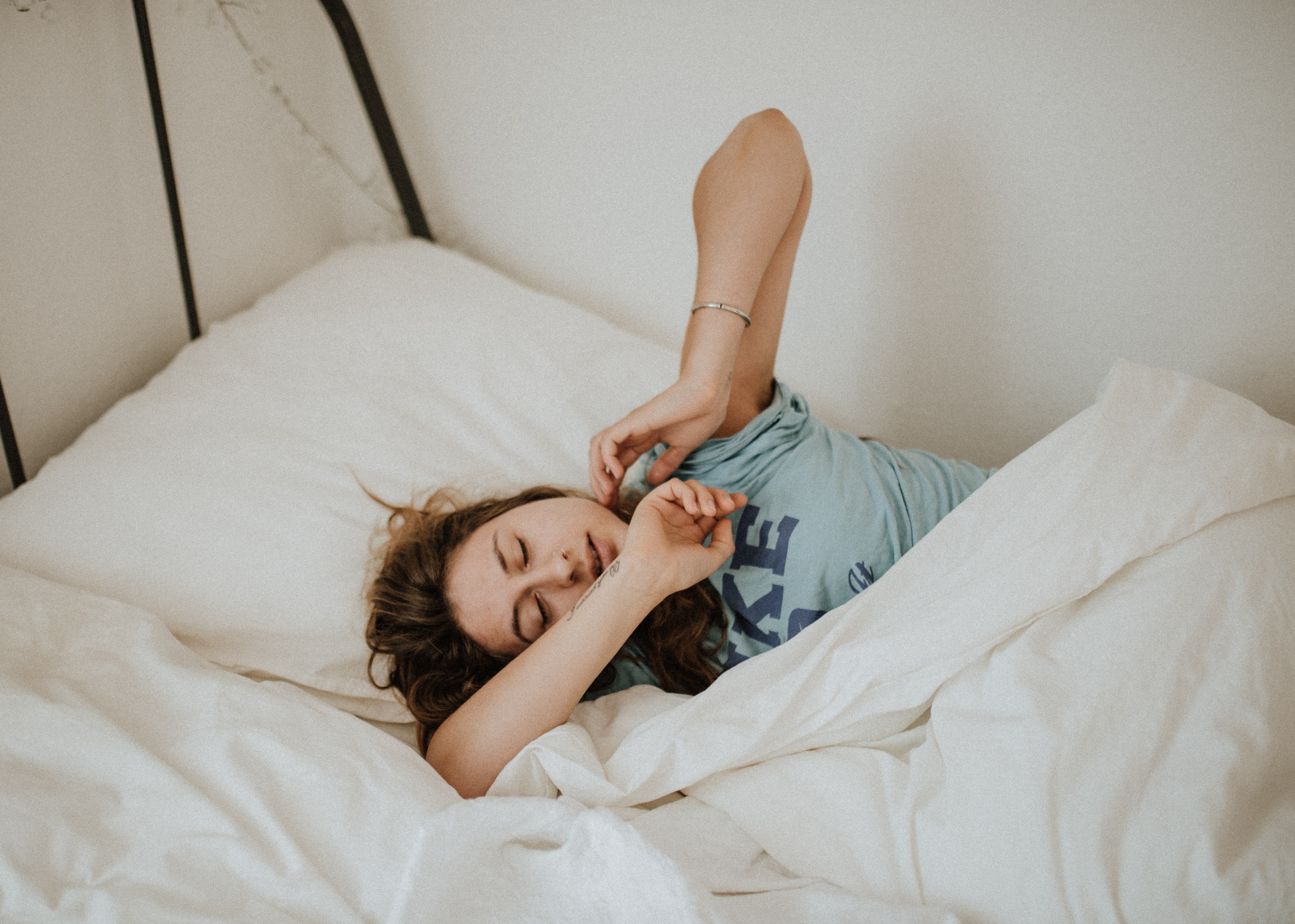 thói quen xấu ảnh hưởng đến nhan sắc ảnh 2 thoi quen xau anh huong den nhan sac anh 2