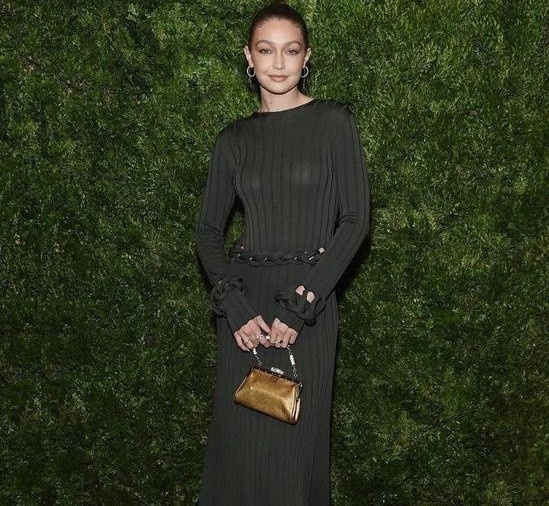 Kendall lăng xê váy dệt kim ảnh 7 Kendall lang xe vay det kim anh 7