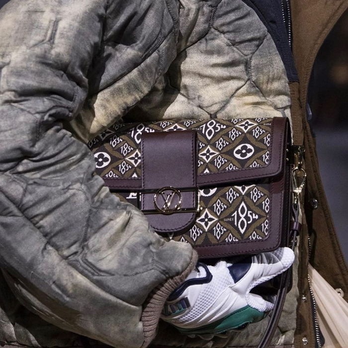họa tiết louis vuitton gây tranh cãi ảnh 5 hoa tiet louis vuitton gay tranh cai anh 5