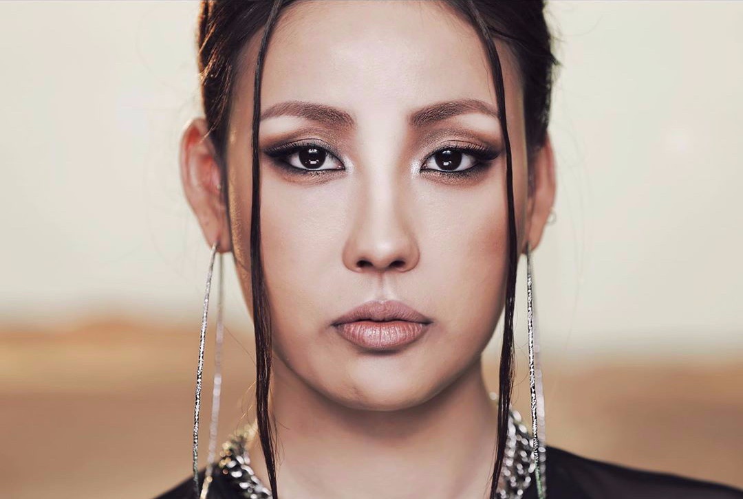 8X noi tieng voi tai hoa trang thanh than tuong Han Quoc hinh anh