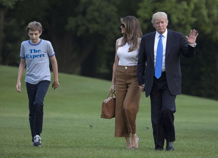 Melania Trump deo tui hermes dat do anh 4