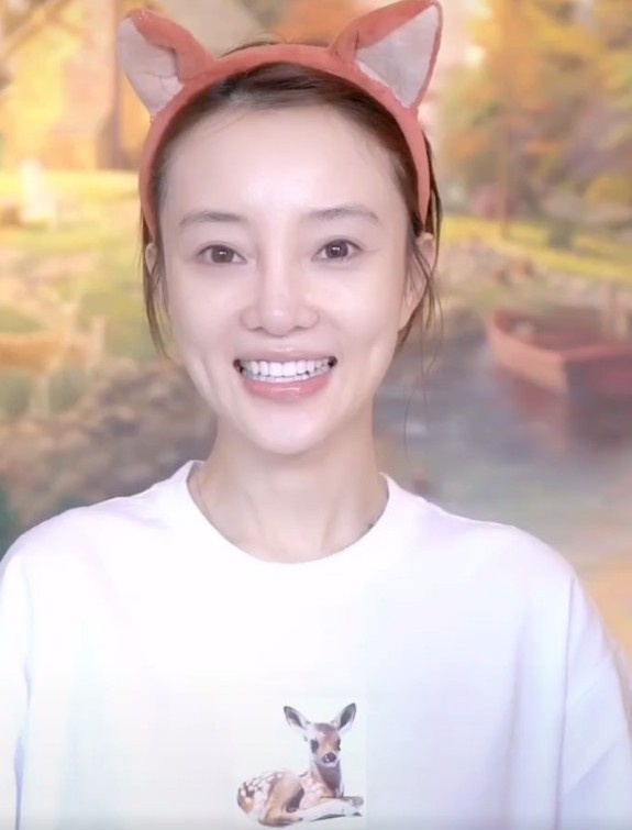 ly tieu lo de mat moc anh 1