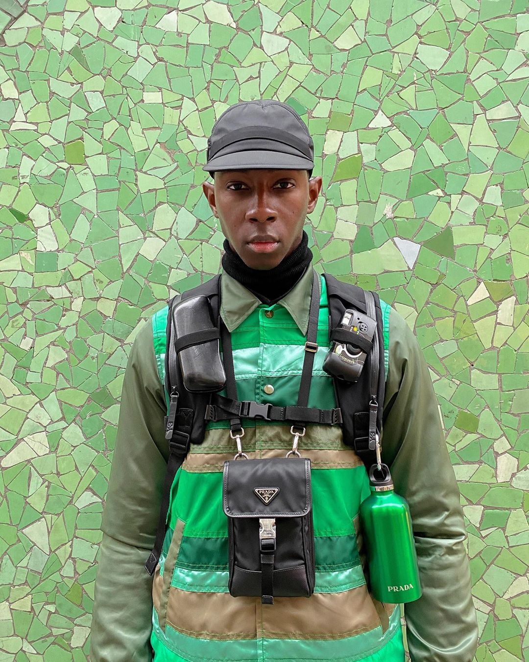 chàng trai nổi tiếng nhờ phối đồ hợp tông ảnh 9 chang trai noi tieng nho phoi do hop tong anh 9