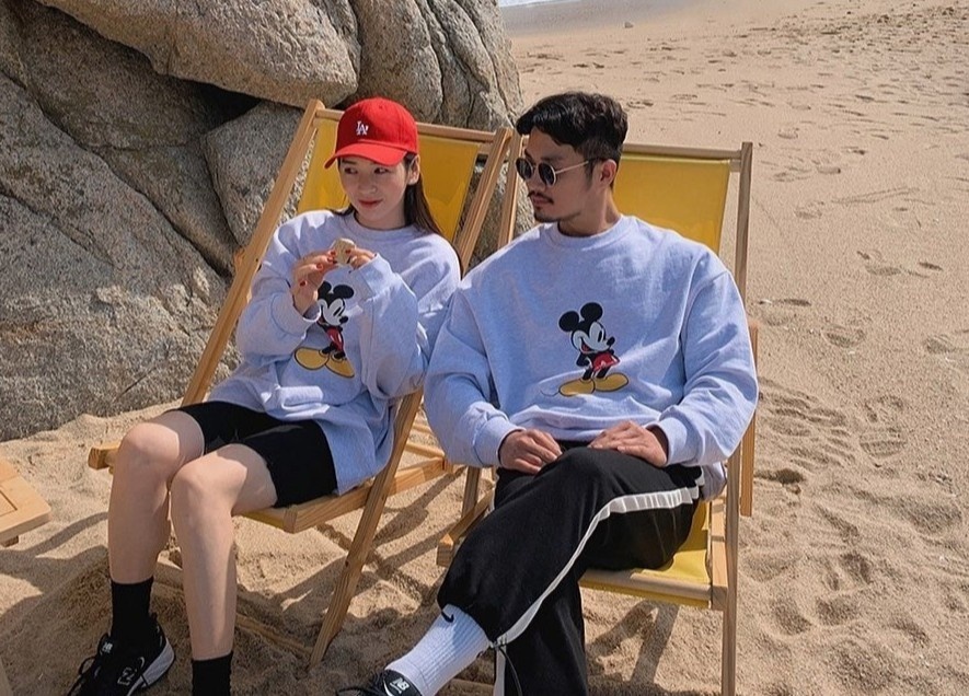 vo chong mac do doi anh 2