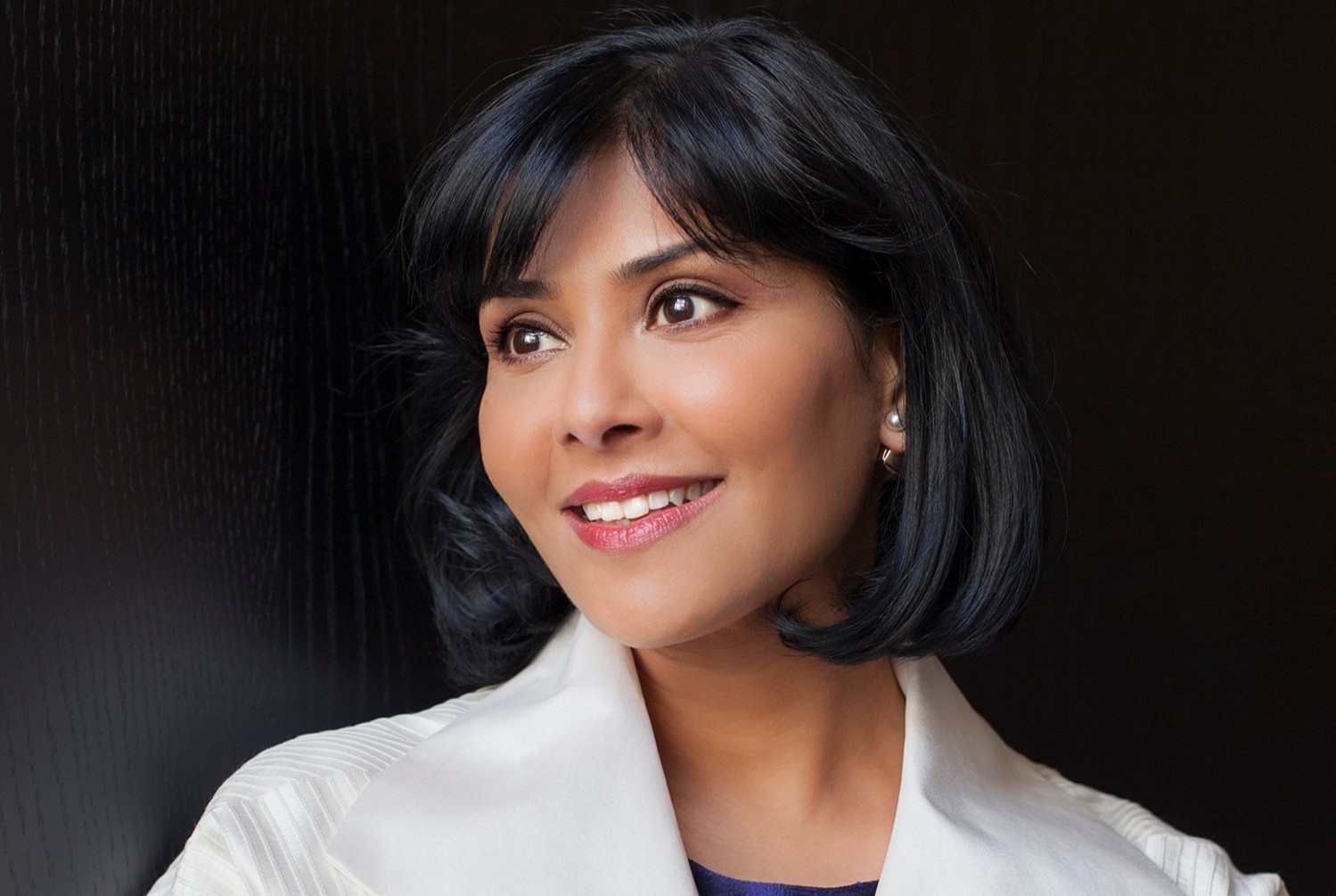 Nu bac si tiet lo bi quyet tre hon tuoi 53 hinh anh