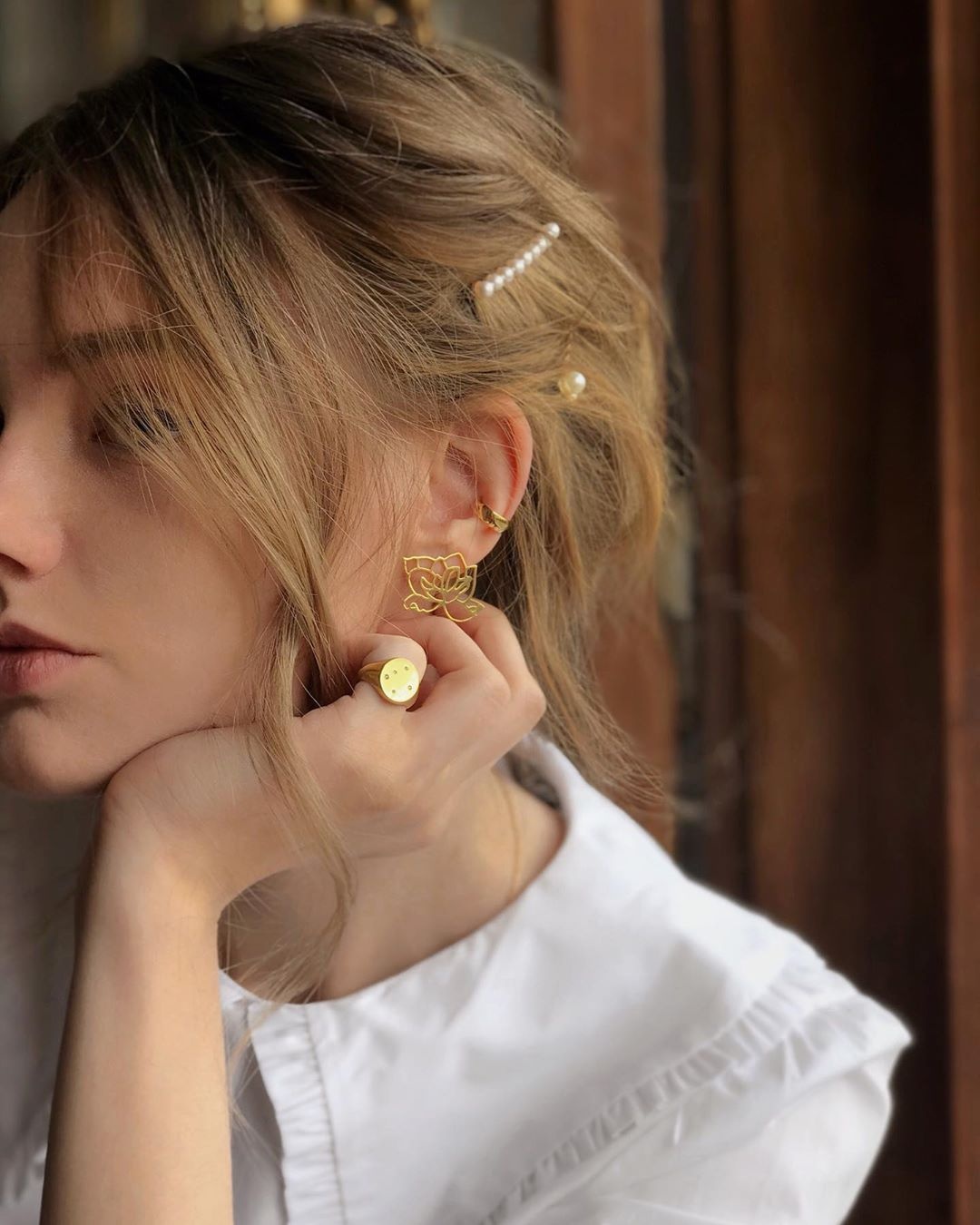 công thức phối trang phục với phụ kiện tóc ảnh 4 cong thuc phoi trang phuc voi phu kien toc anh 4