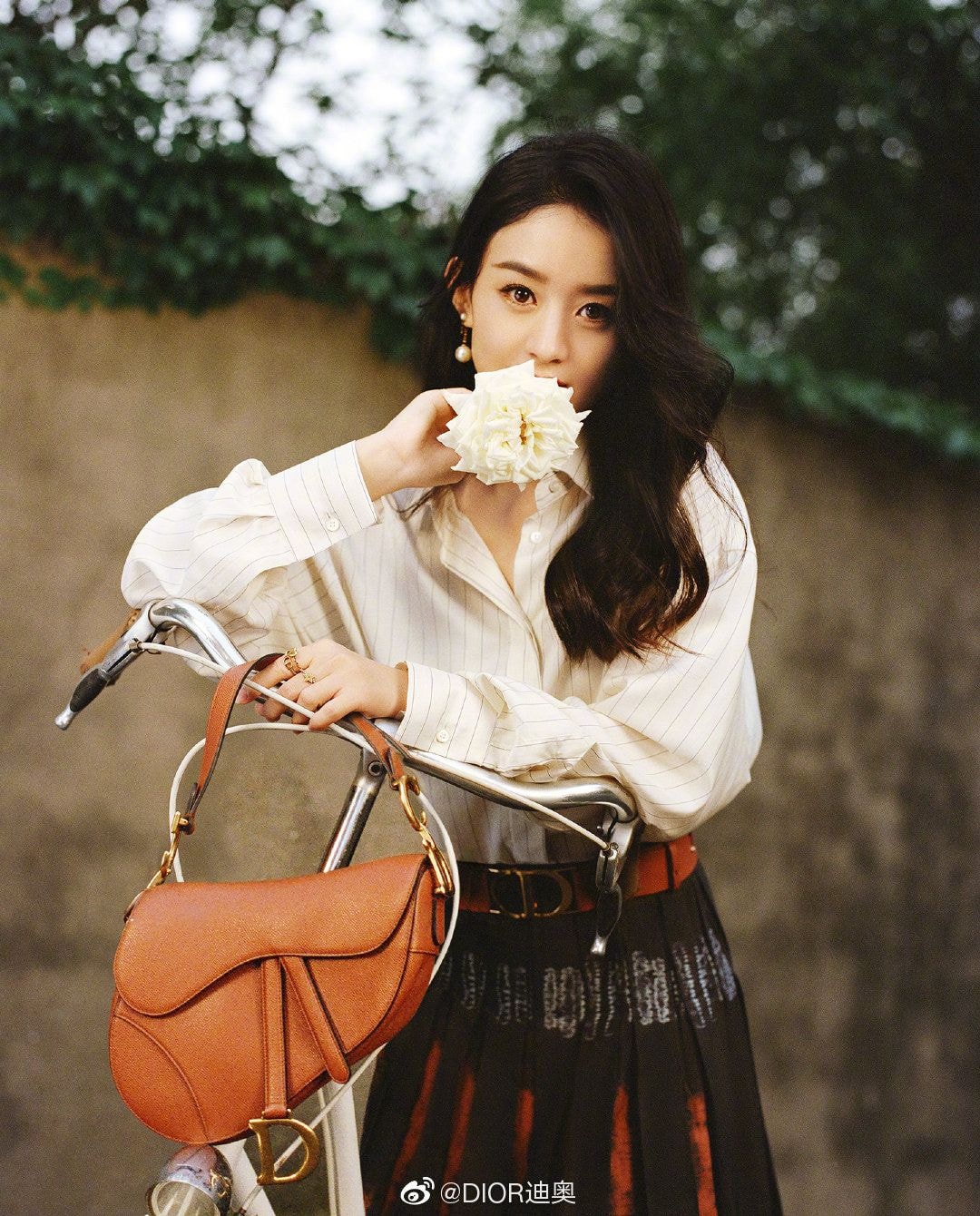 trieu le dinh dien do Dior anh 1