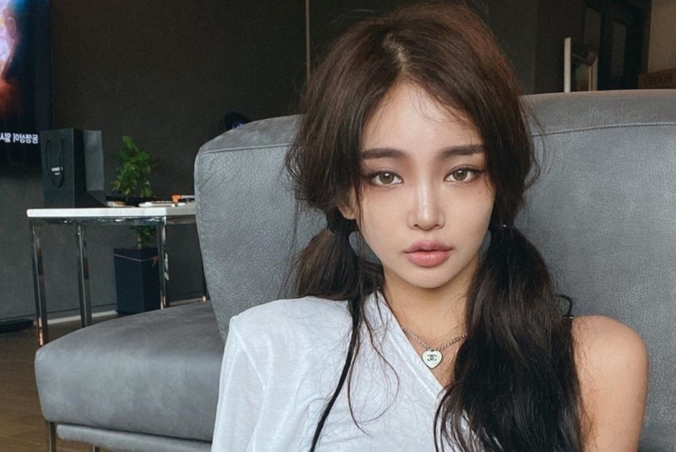 Nguoi mau Han Quoc noi tieng nho giong Jennie hinh anh