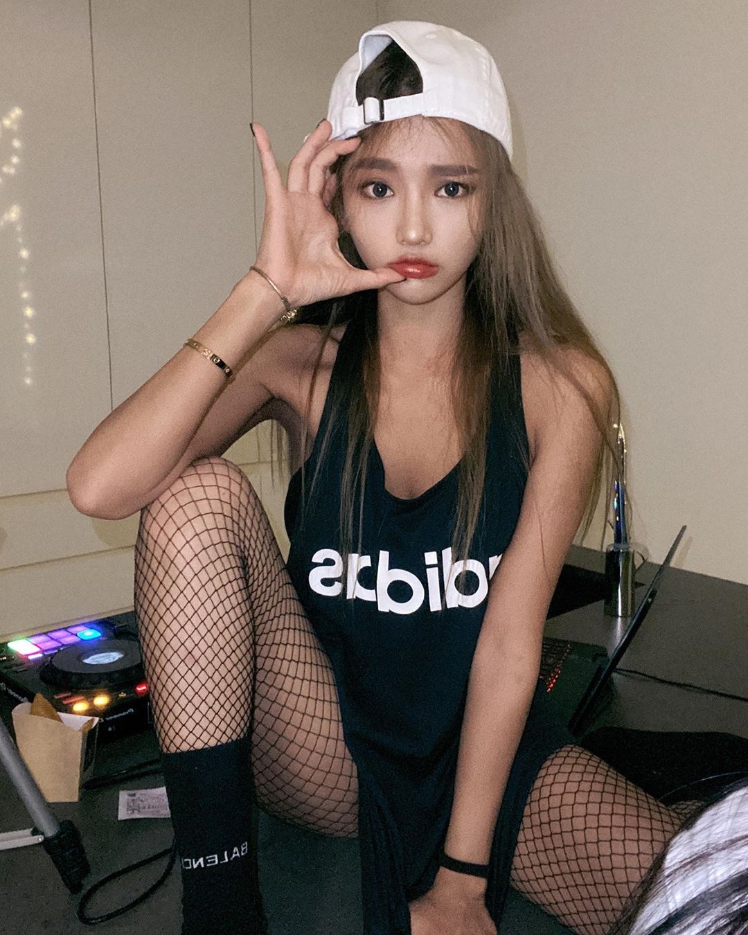 người mẫu nhìn giống Jennie ảnh 8 nguoi mau nhin giong Jennie anh 8