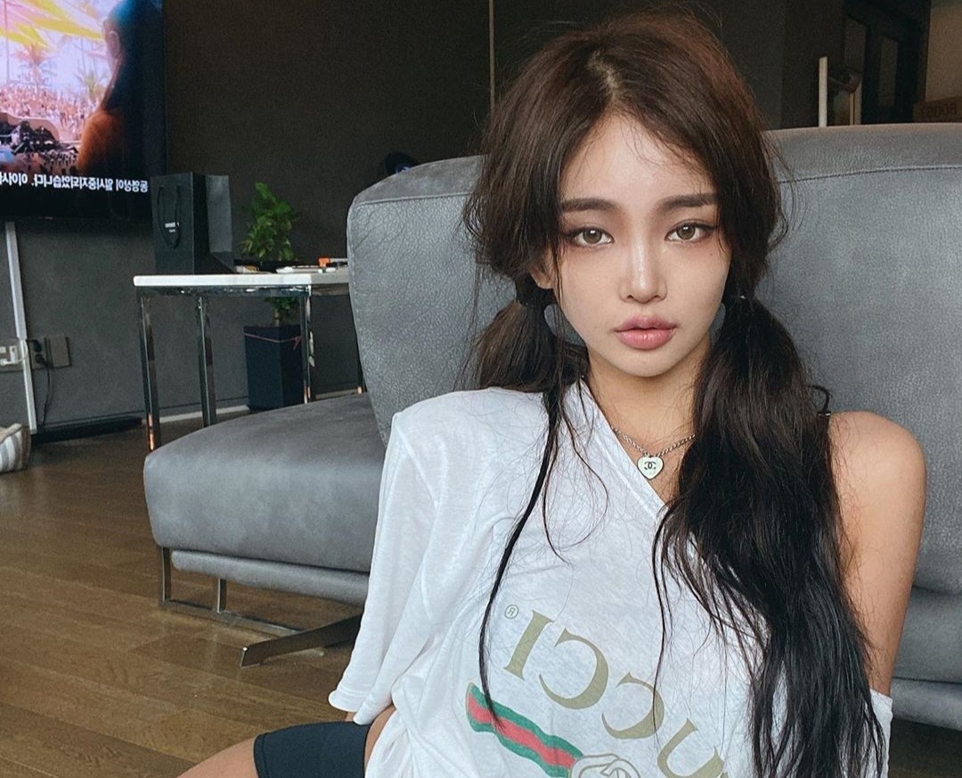 nguoi mau nhin giong Jennie anh 1