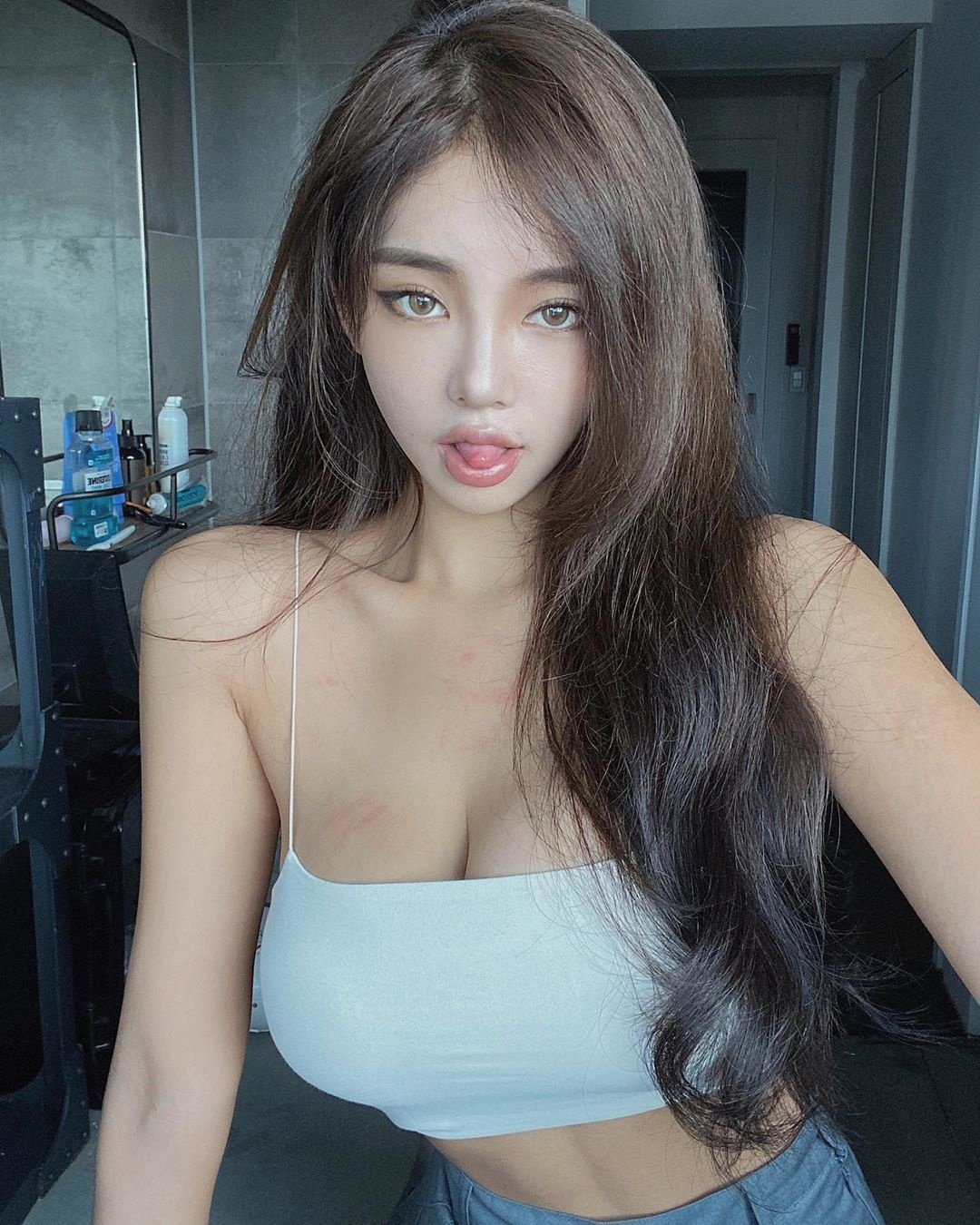 người mẫu nhìn giống Jennie ảnh 3 nguoi mau nhin giong Jennie anh 3