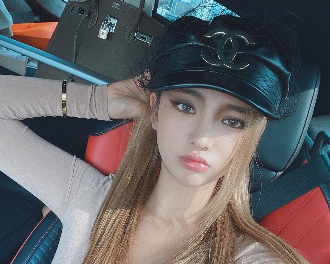 nguoi mau nhin giong Jennie anh 5