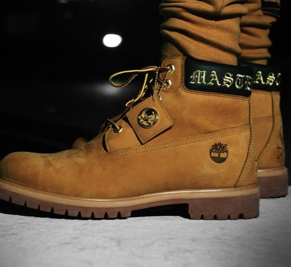 quan ao cua huan luyen vien rap viet anh 12