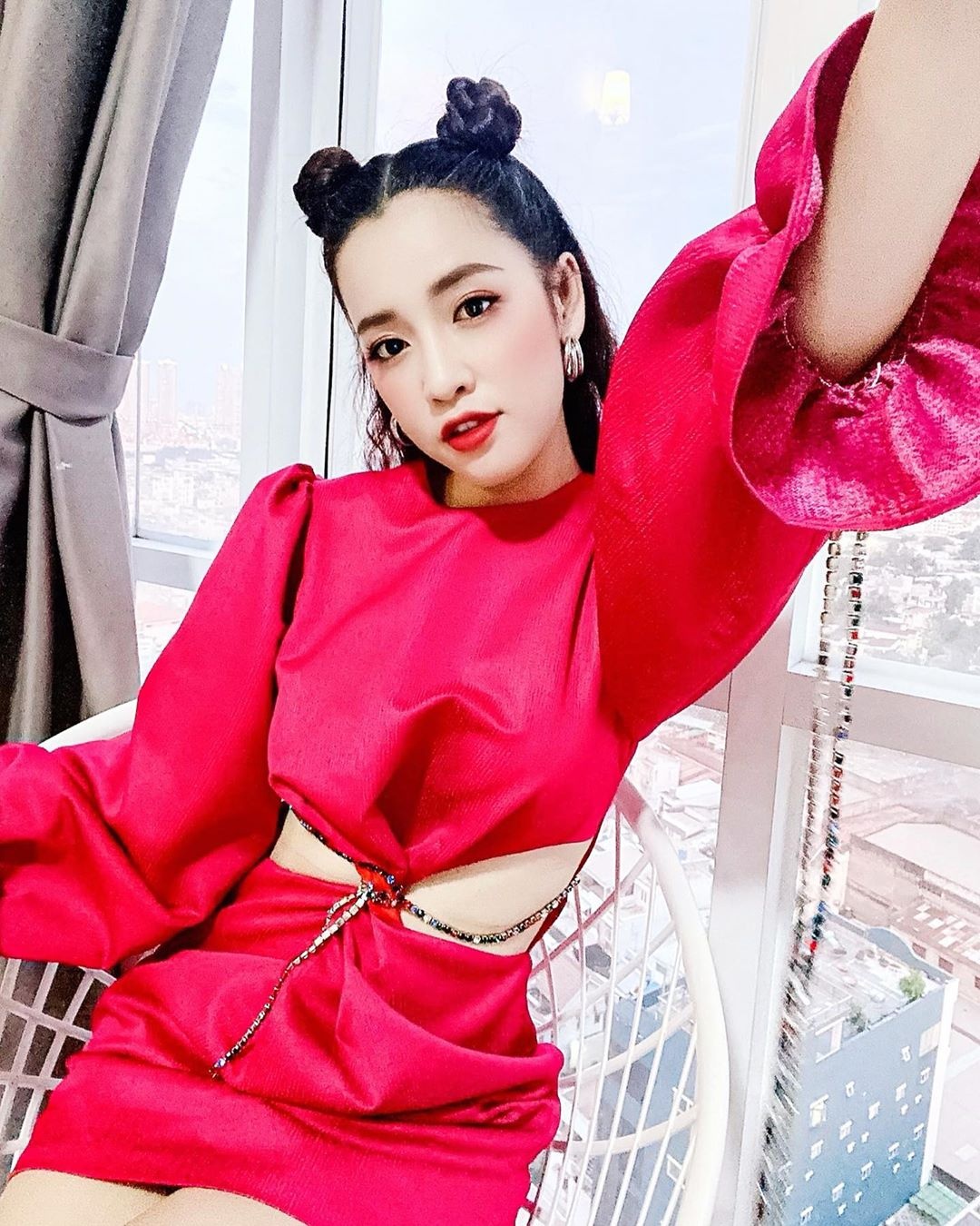 thoi trang sao nu tuan qua anh 4