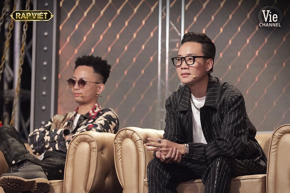 trang phuc cua justatee trong rap viet anh 3