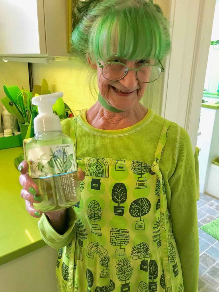 nguoi chi mac mot mau anh 21