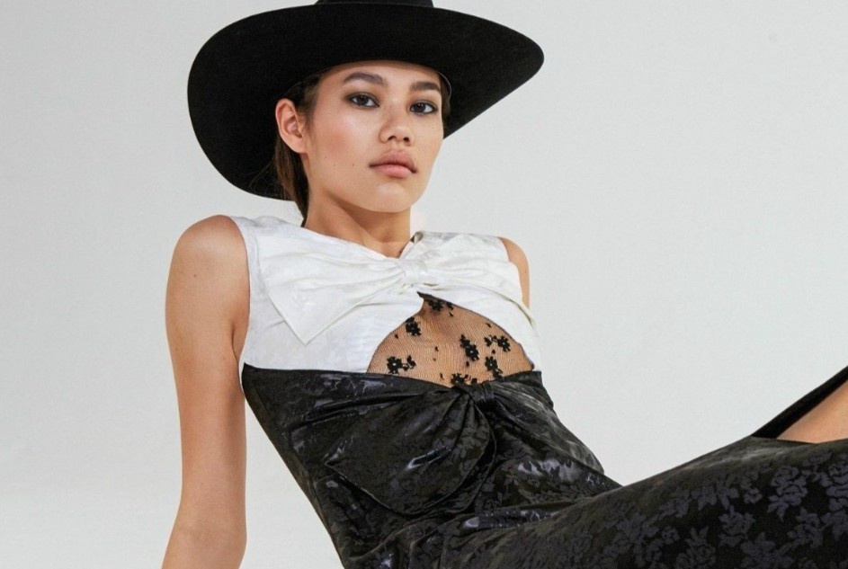 Nguoi mau goc Viet toa sang tai show Chanel hinh anh