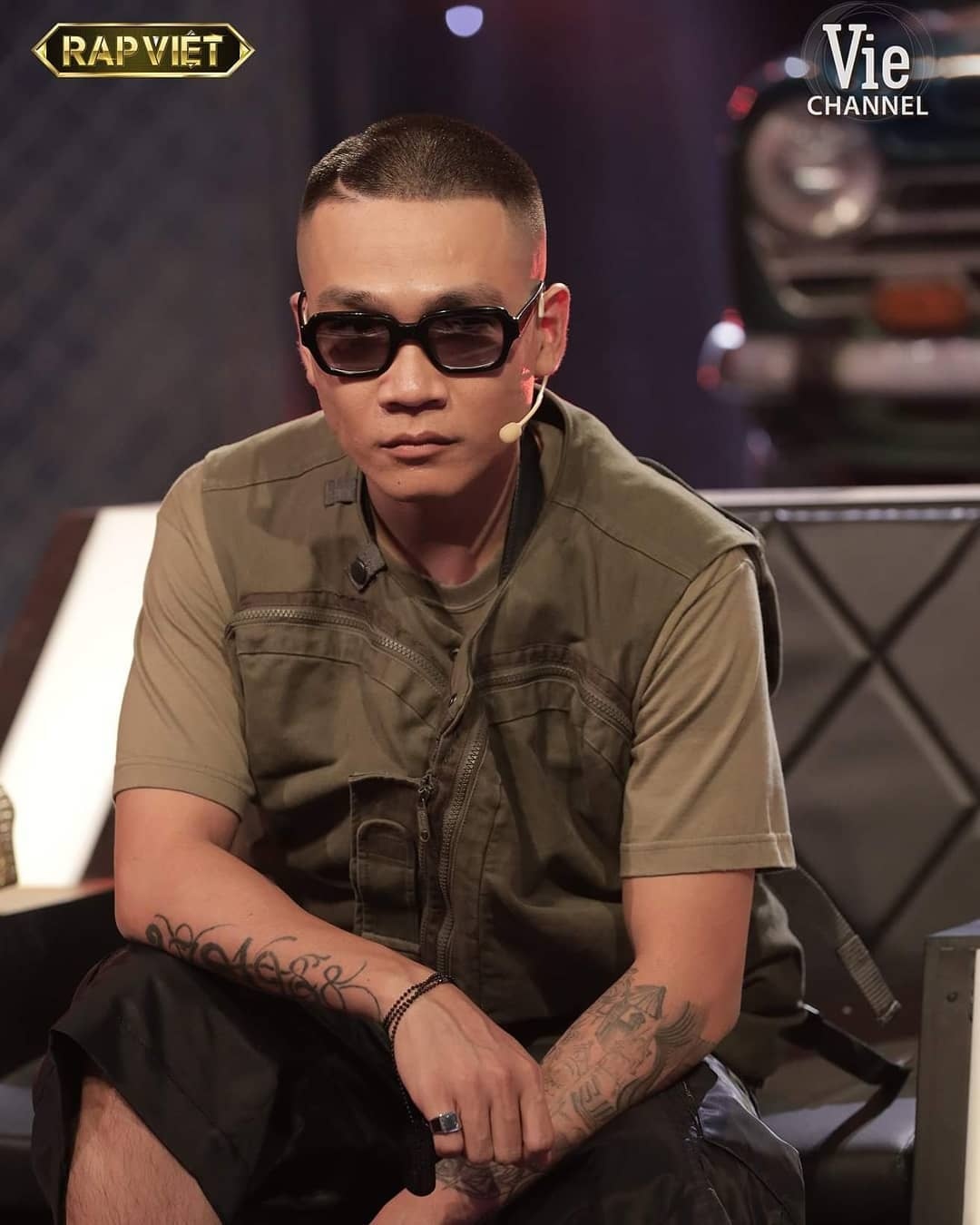 trang phuc huan luyen vien rap viet anh 5