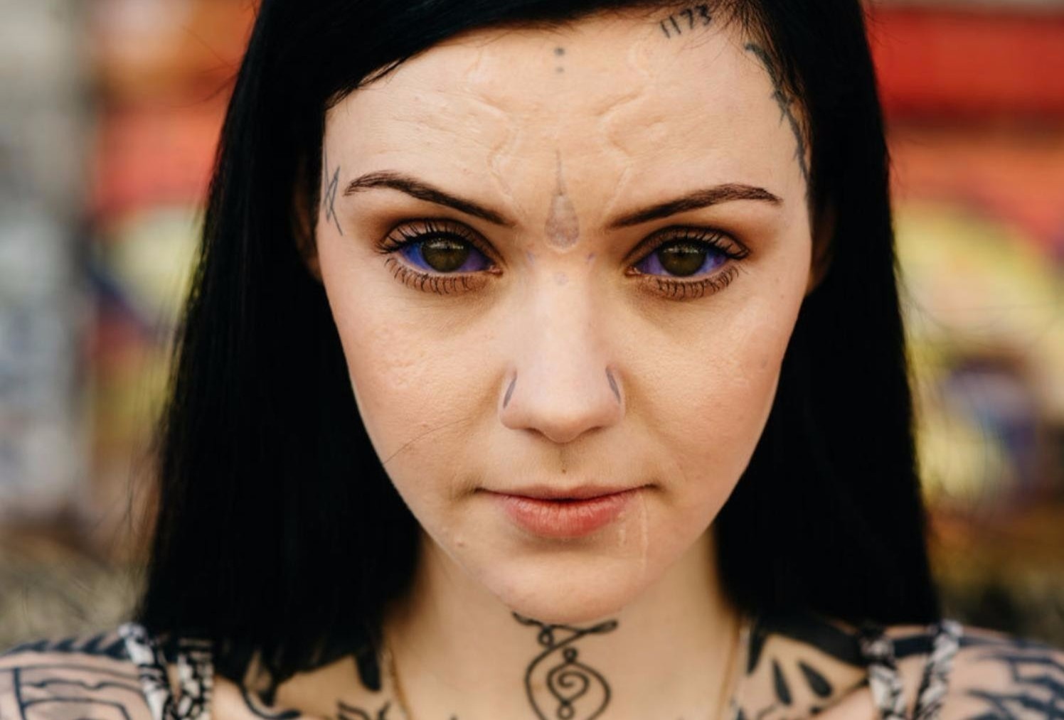 Nu tho xam theo duoi ve dep vuot ranh gioi hinh anh