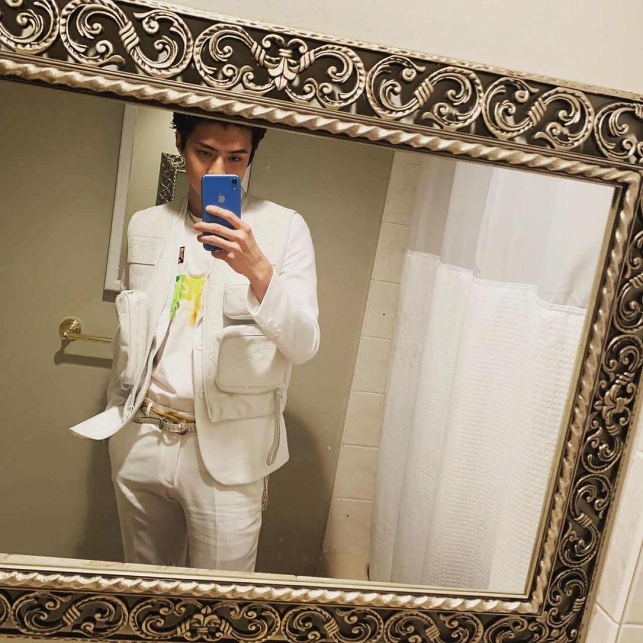 ricky star mặc áo giống sơn tùng mtp ảnh 3 ricky star mac ao giong son tung mtp anh 3