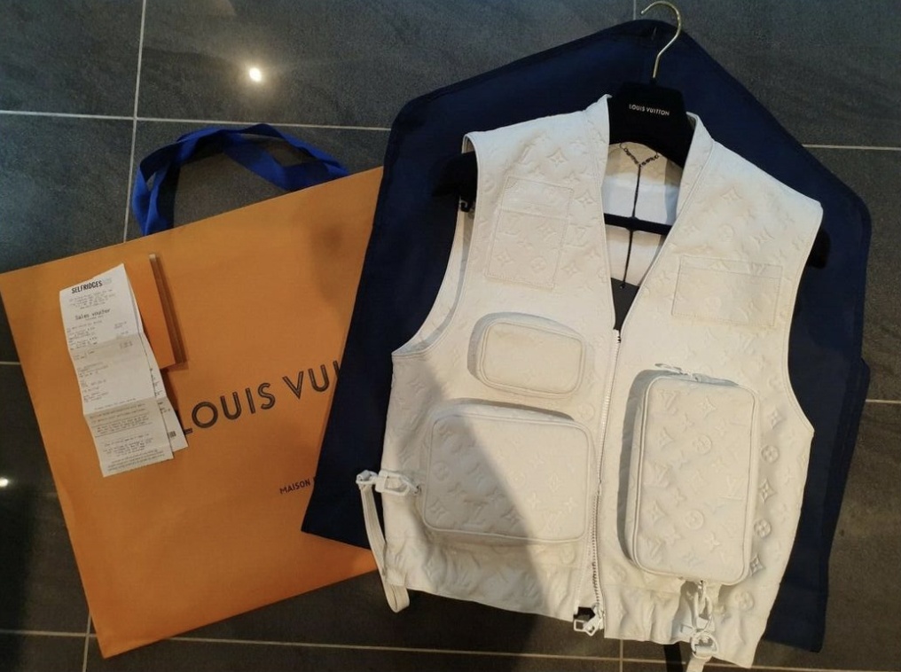 ricky star mặc áo giống sơn tùng mtp ảnh 7 ricky star mac ao giong son tung mtp anh 7