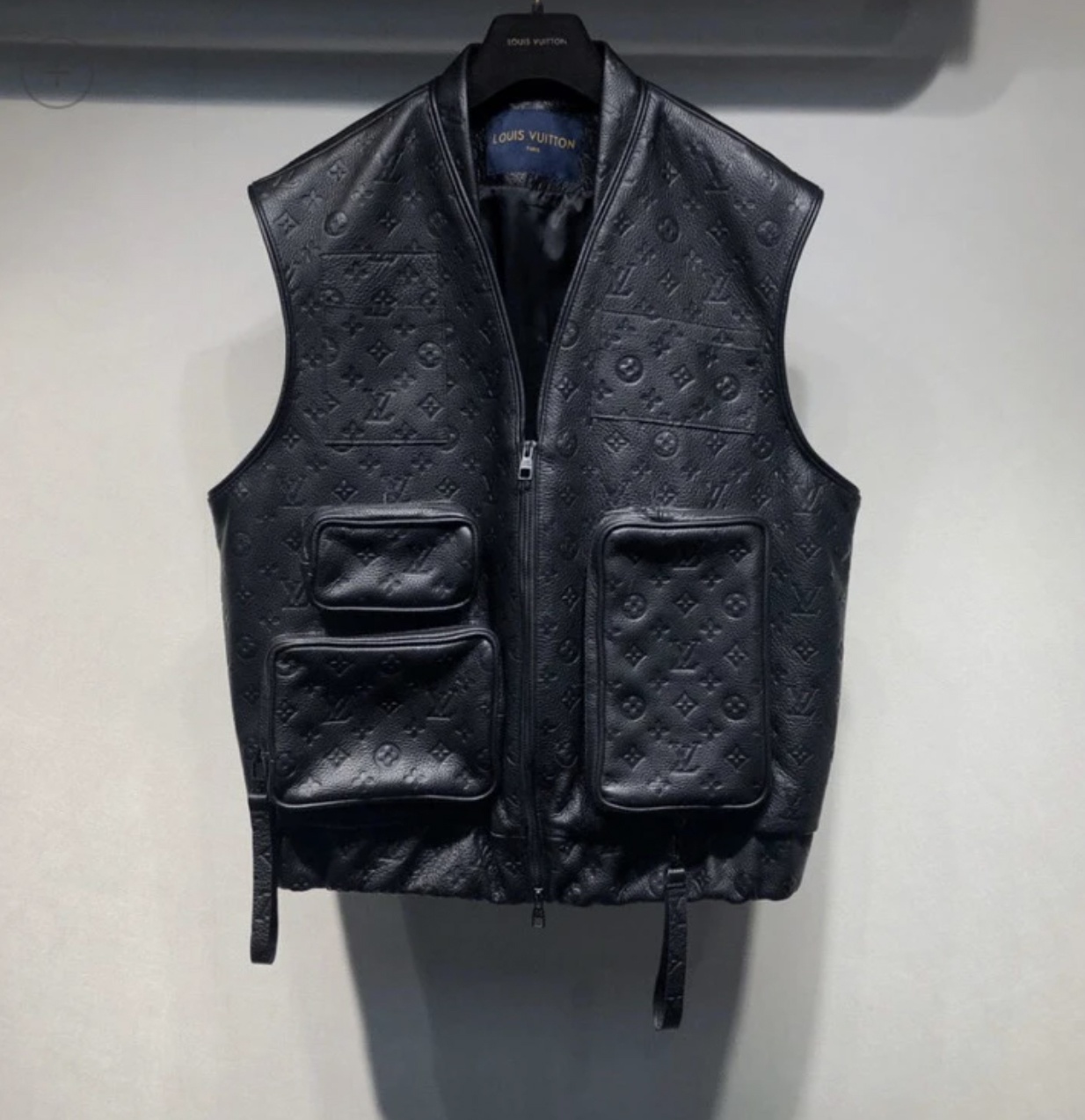 ricky star mặc áo giống sơn tùng mtp ảnh 6 ricky star mac ao giong son tung mtp anh 6