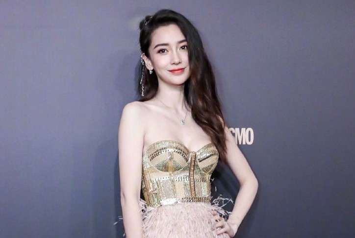 Angelababy dung dau danh sach ngoi sao co gia tri thoi trang hinh anh