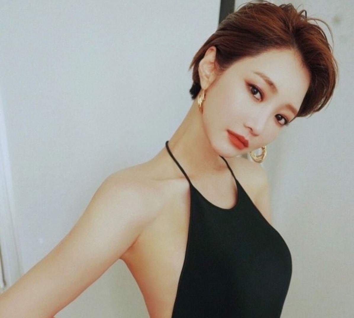 sao hoa ngu trong kem sac vi de toc tem anh 7