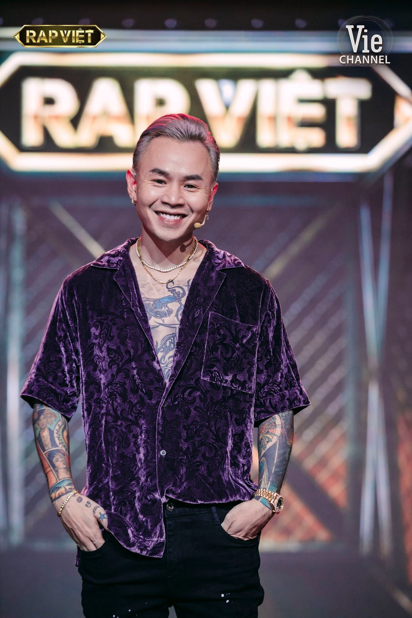 thoi trang cua huan luyen vien rap viet anh 15