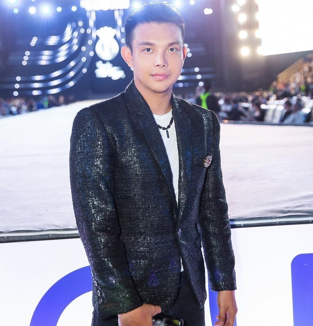 nhung nha thiet ke du tuan le thoi trang viet nam anh 6