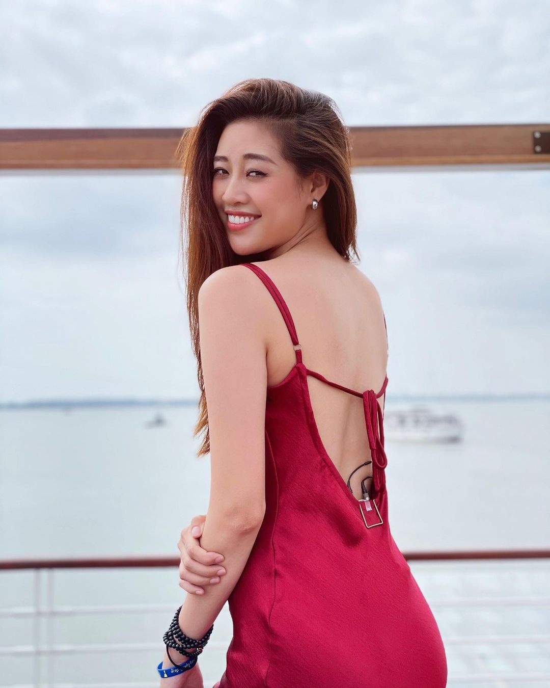 thoi trang sao tuan qua anh 5