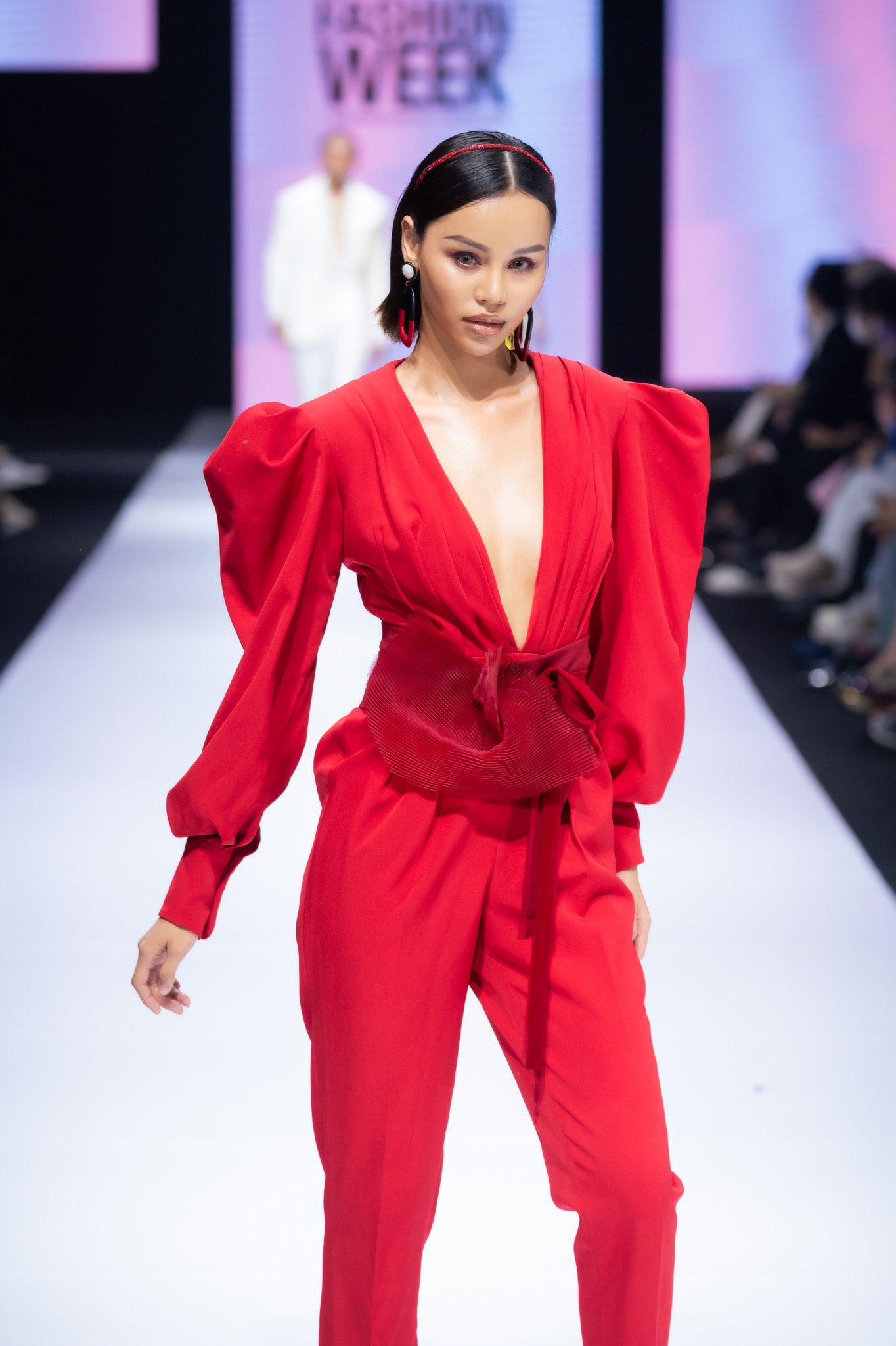 Aquafina Tuan le Thoi trang Quoc te Viet Nam 2020 anh 4