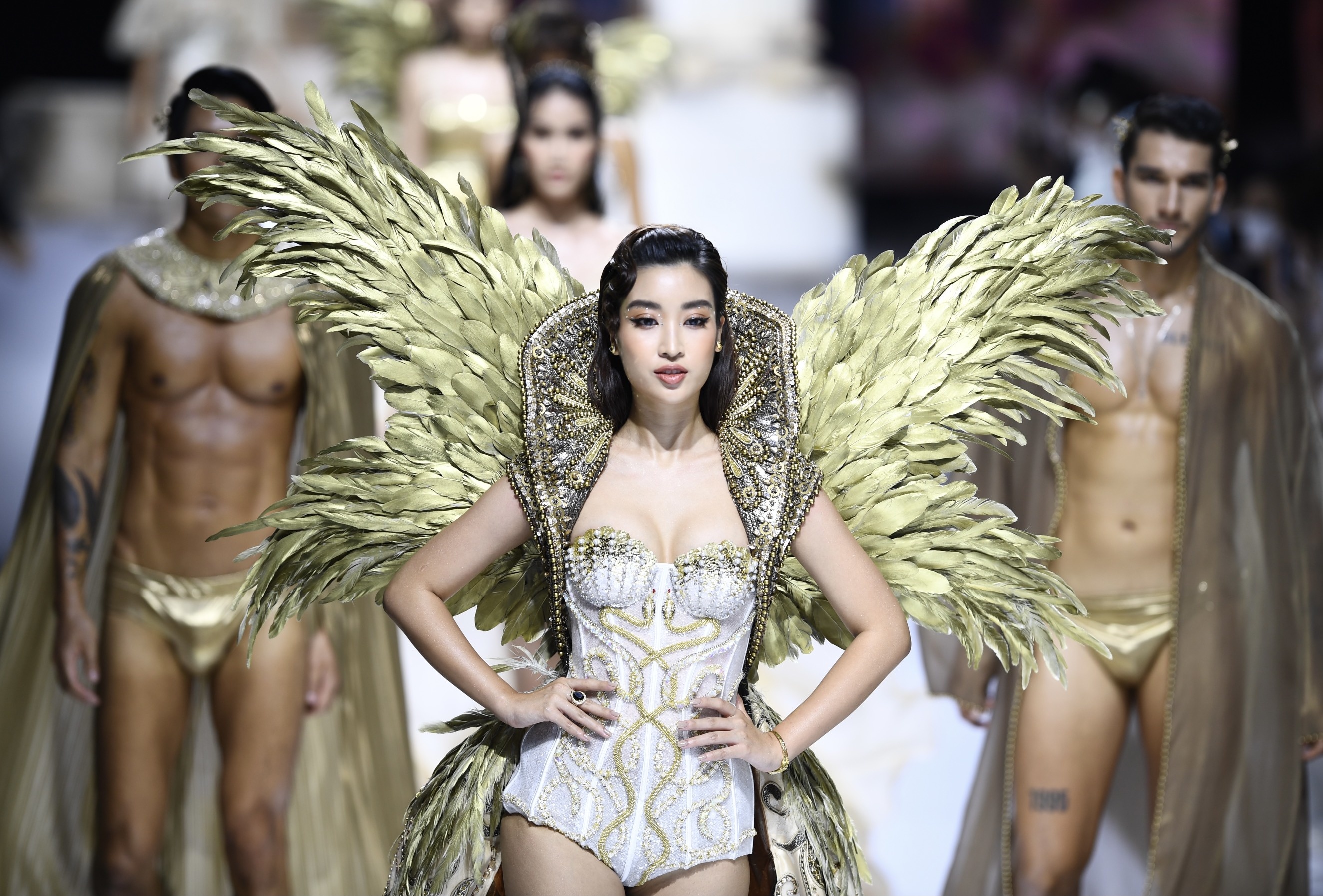 aquafina tuan le thoi trang quoc te viet nam anh 23