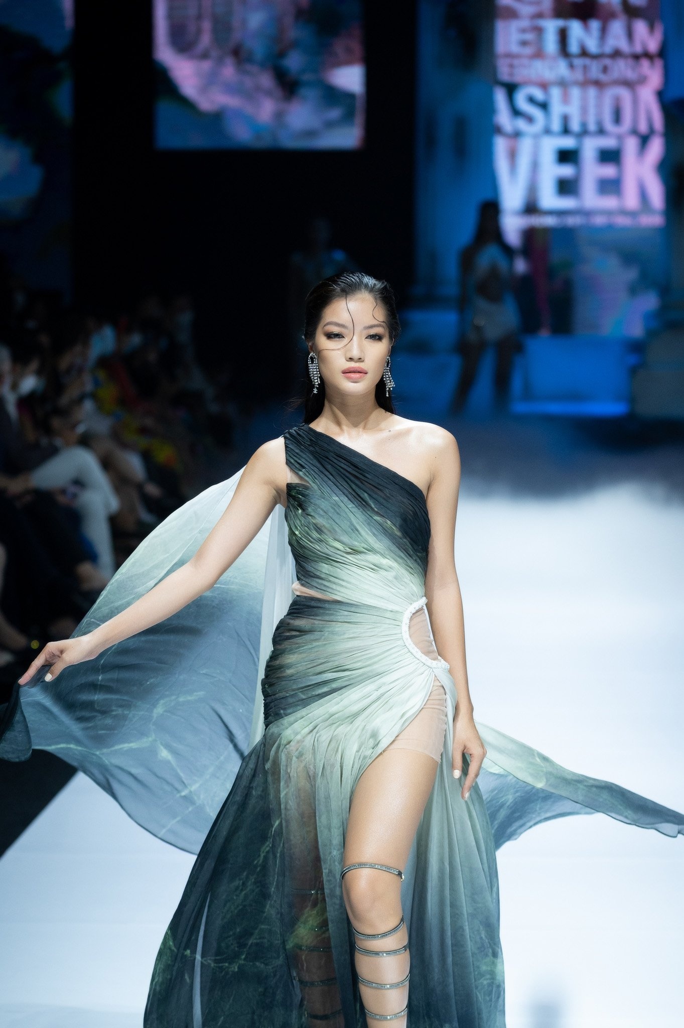 aquafina tuần lễ thời trang quốc tế việt nam ảnh 16 aquafina tuan le thoi trang quoc te viet nam anh 16