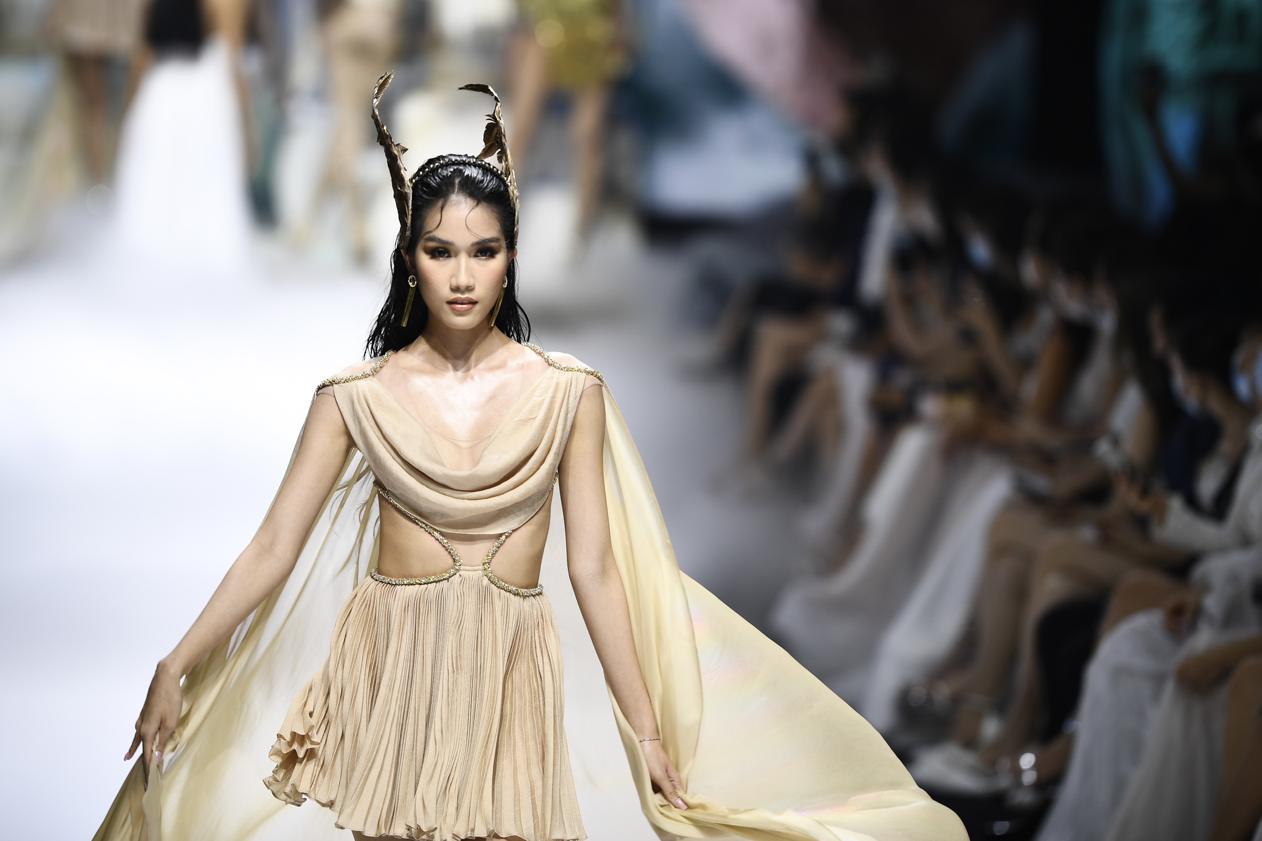 aquafina tuan le thoi trang quoc te viet nam anh 5