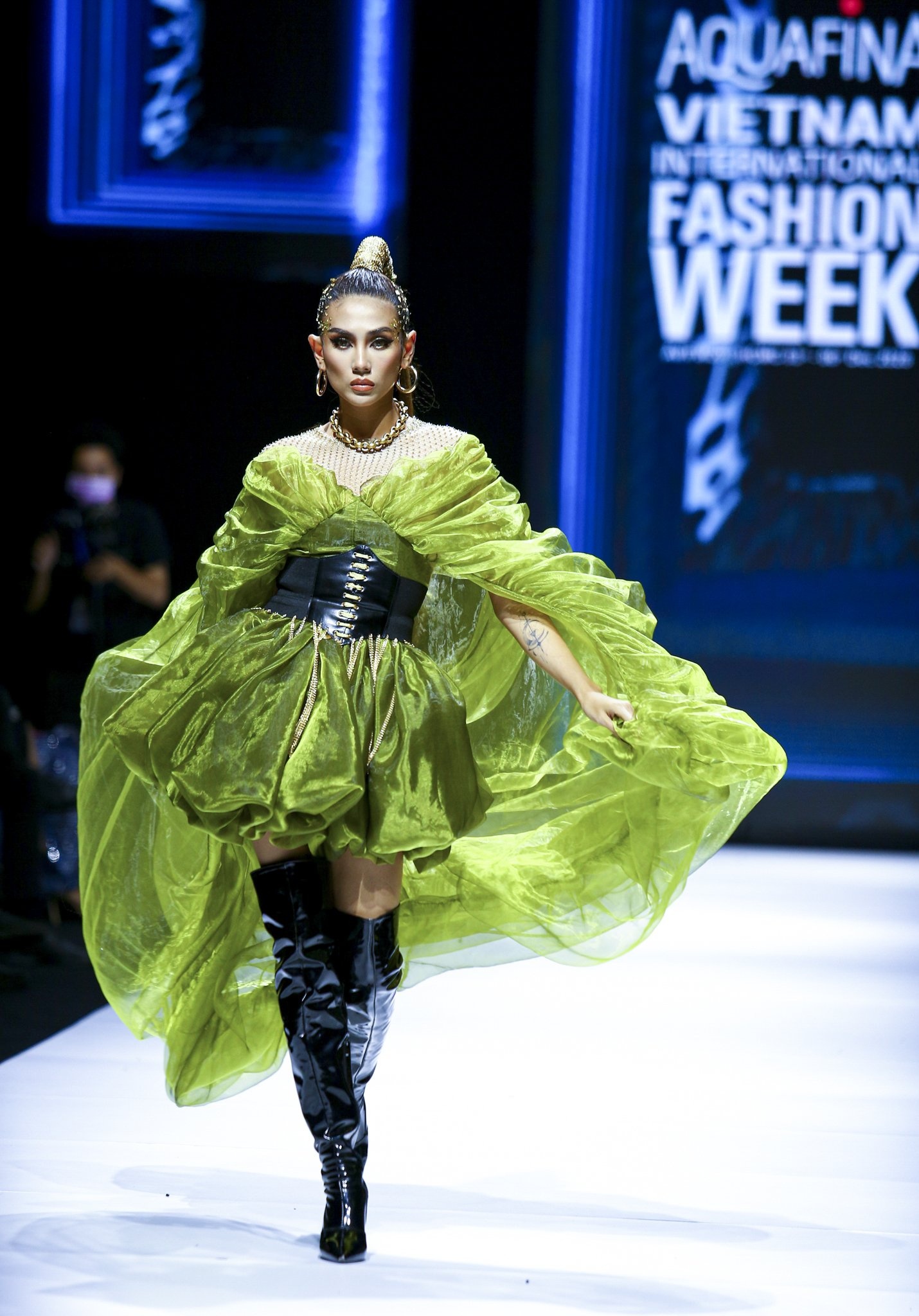 aquafina tuần lễ thời trang quốc tế việt nam ảnh 22 aquafina tuan le thoi trang quoc te viet nam anh 22