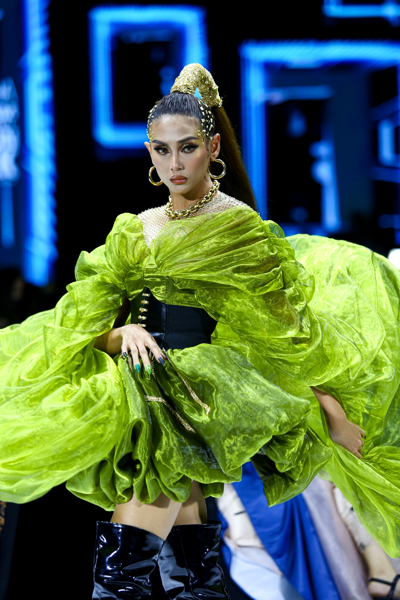 aquafina tuần lễ thời trang quốc tế việt nam ảnh 21 aquafina tuan le thoi trang quoc te viet nam anh 21