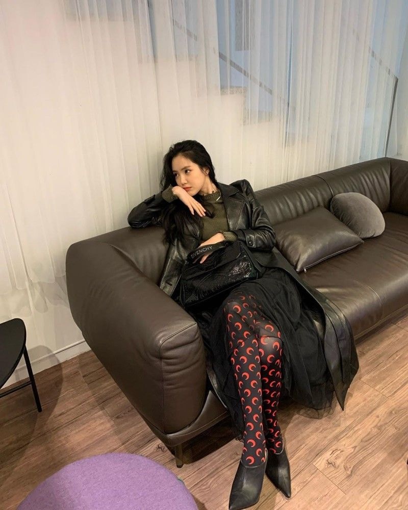 áo bó in mặt trăng gây tranh cãi ảnh 9 ao bo in mat trang gay tranh cai anh 9