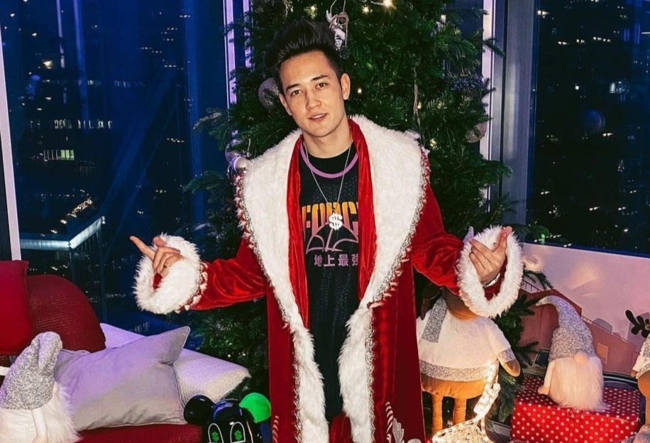 Thoi trang don Giang sinh cua hoi con nha giau hinh anh