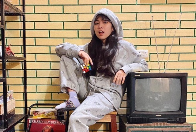 Gu an mac tre trung cua Khanh Van va dan sao nu hinh anh