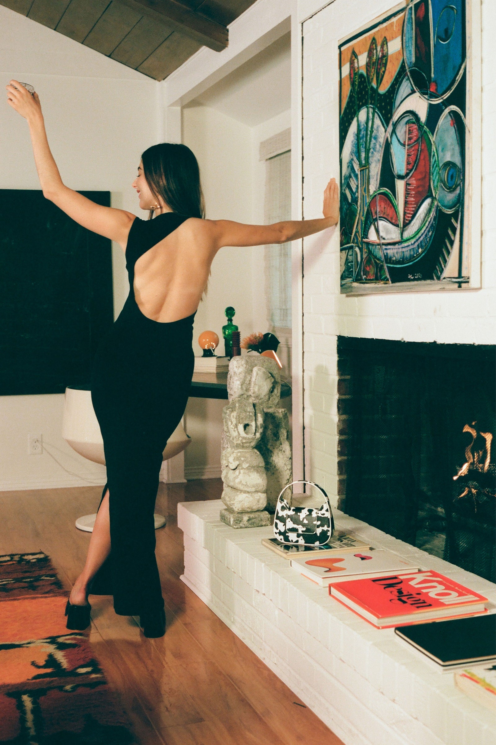 mac ao khoe lung tran anh 9