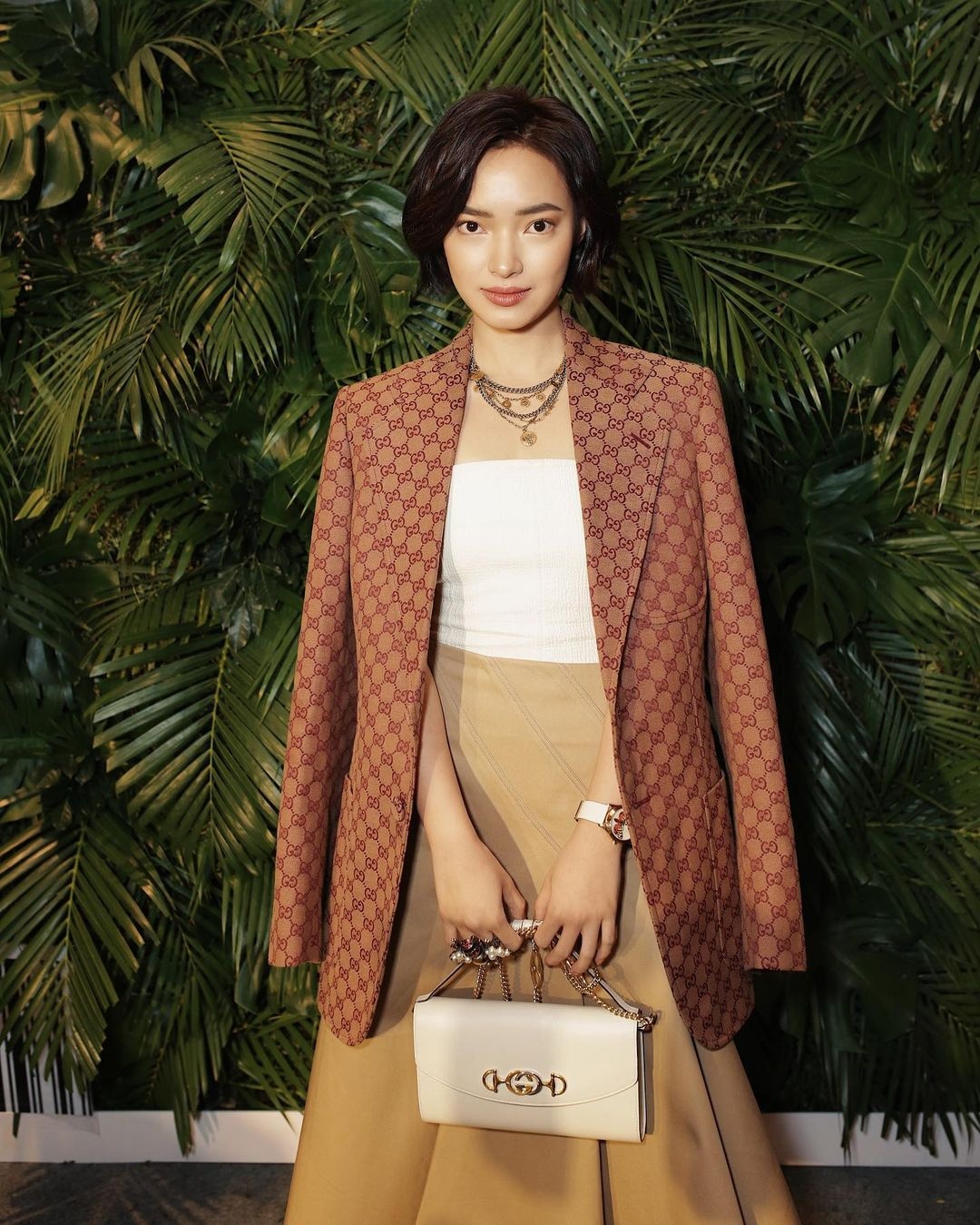 chau bui goi y phoi do do don tet anh 6