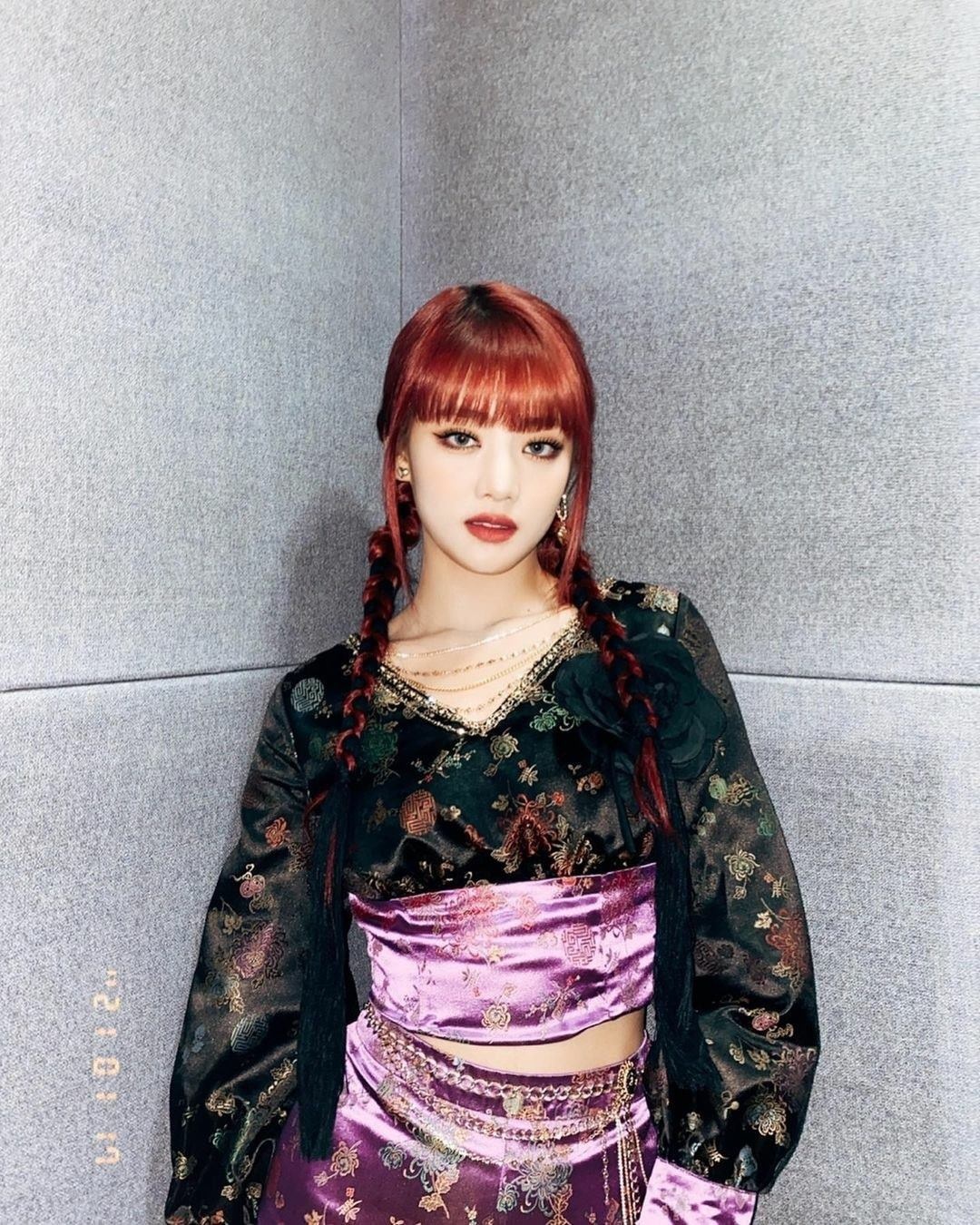 nhóm nhạc hàn bị chỉ trích vì mặc đồ trung quốc ảnh 10 nhom nhac han bi chi trich vi mac do trung quoc anh 10