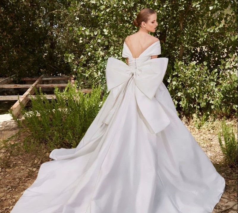 xu huong vay cuoi cho nam 2021 anh 9