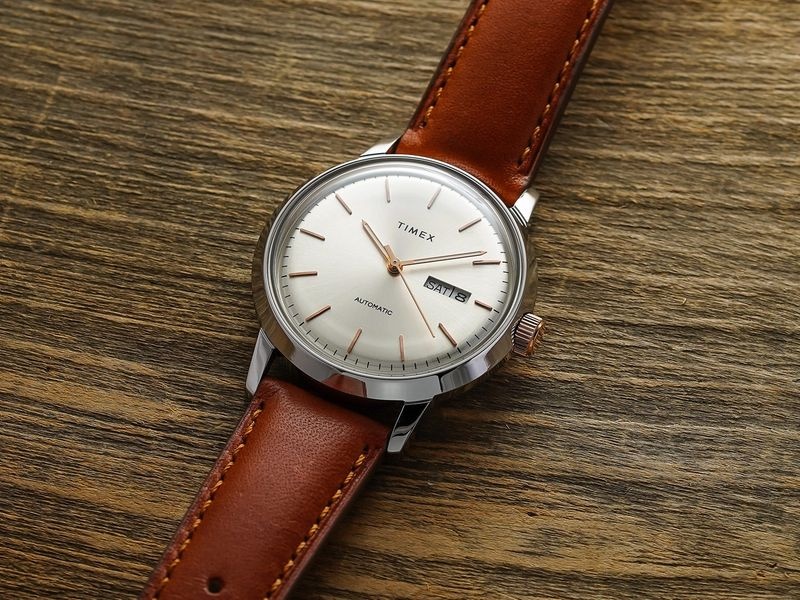 dong ho tang dip valentine anh 1